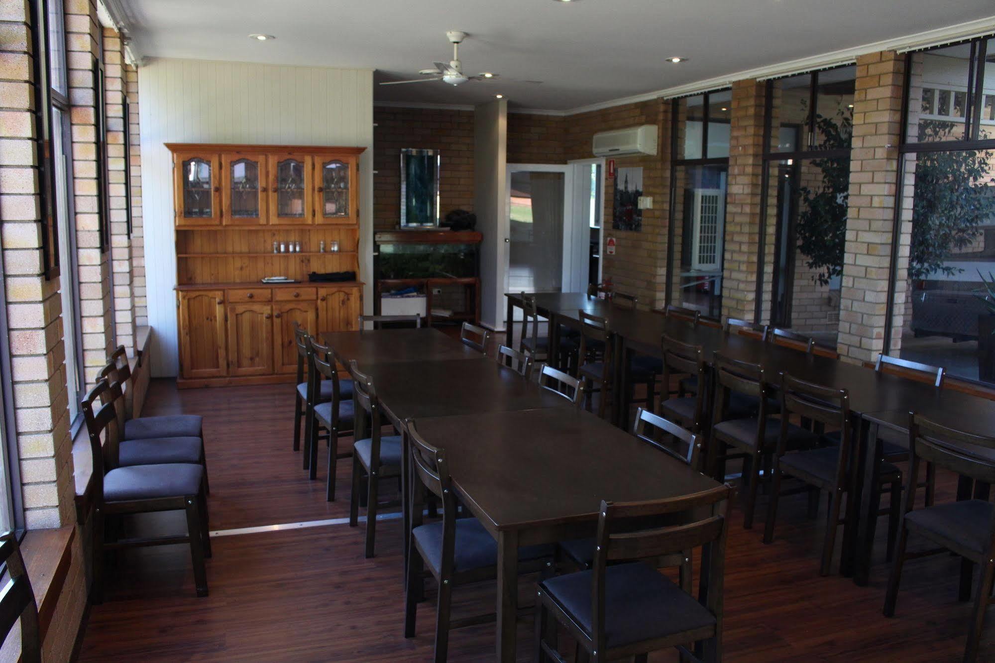 Goldfields Motel Blayney Екстериор снимка