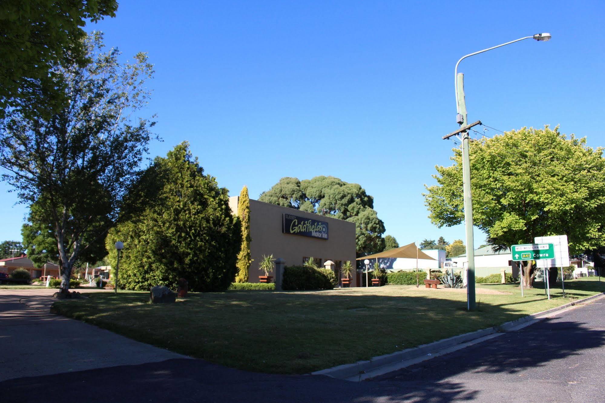 Goldfields Motel Blayney Екстериор снимка